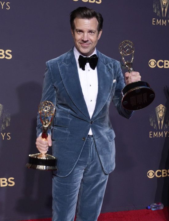 Copy of 2021_Primetime_Emmy_Awards_-_Winners_Walk_86263.jpg-5ba37 [1]-1632558929051