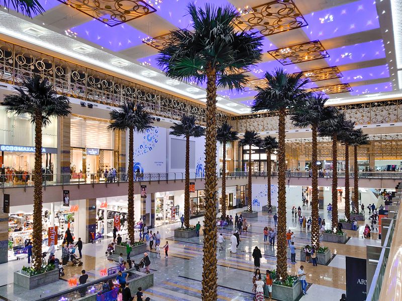 Stock - Abu Dhabi - Dubai tourism