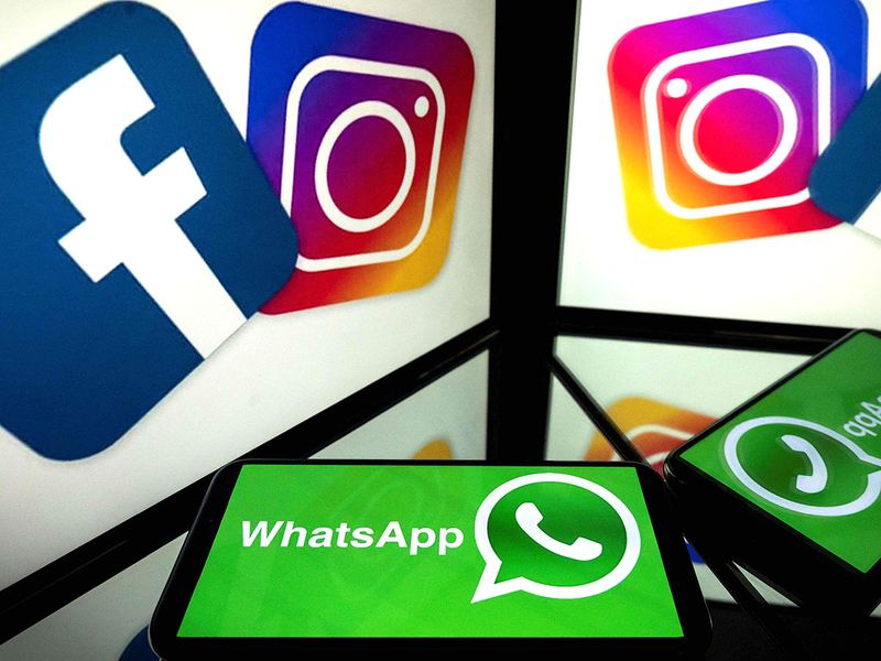 STOCK Facebook, Instagram and mobile messaging service WhatsApp
