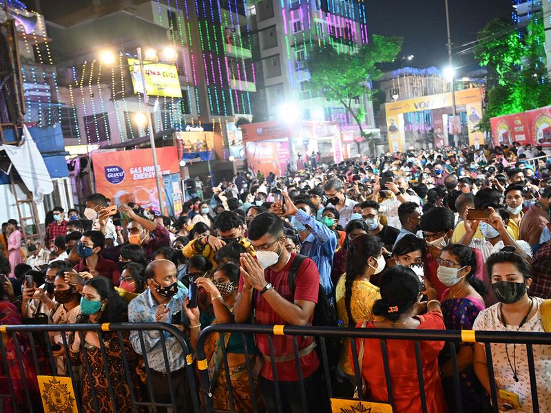 Indian festival crowds
