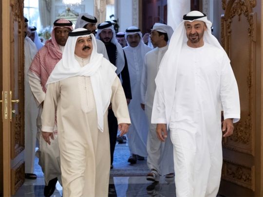 Mohammed bin Zayed receives King Hamad of Bahrain, at Qasr Al Bahr. 