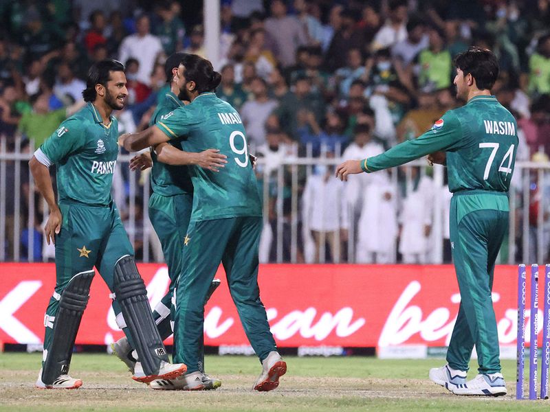 Pakistan's players celebrate win over New Zealand at the Sharjah Cricket Stadium 