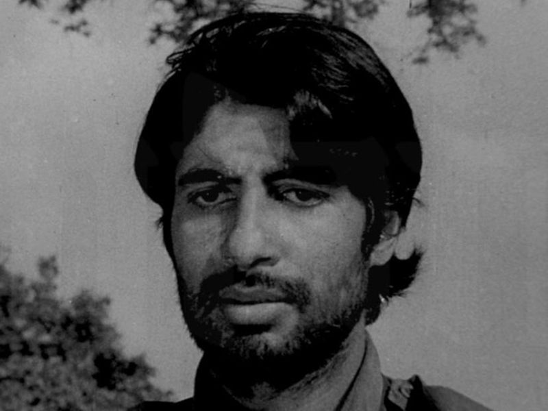 A still of Amitabh Bachchan in 'Saat Hindustani'