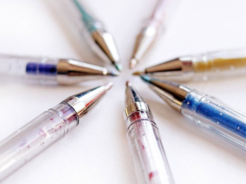glitter pens 