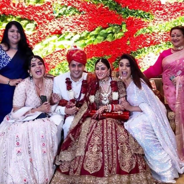 Shraddha Arya wedding photos out: 'Kundli Bhagya' actress stuns in ...