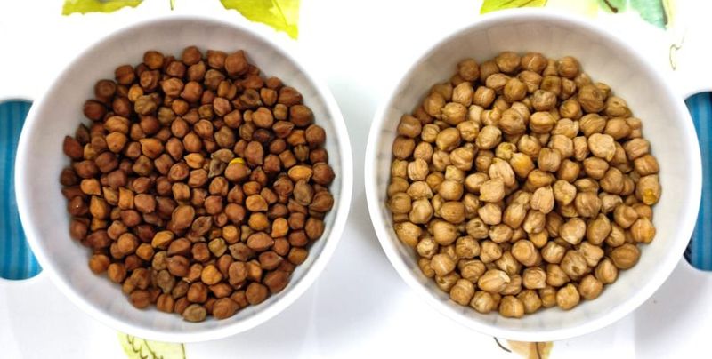 Black and white chickpea varieties