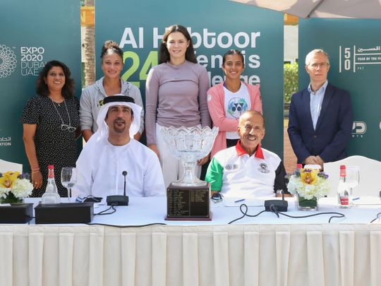 Khalaf Al Habtoor, Chairman of Habtoor Group along with Nasser Al Marzouki, Vice President of UAE Tennis Association (UAE TA), Sheetal Iyer, ITF Supervisor and Tournament Director, Noura Badawi alonside players at the Al Habtoor Tennis Challenge draw