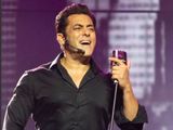 Salman Khan at Da-bang: The Tour Reloaded