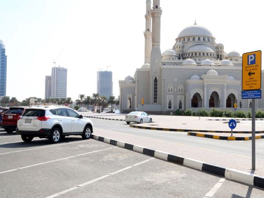 Sharjah paid parking Buhaira Corniche 