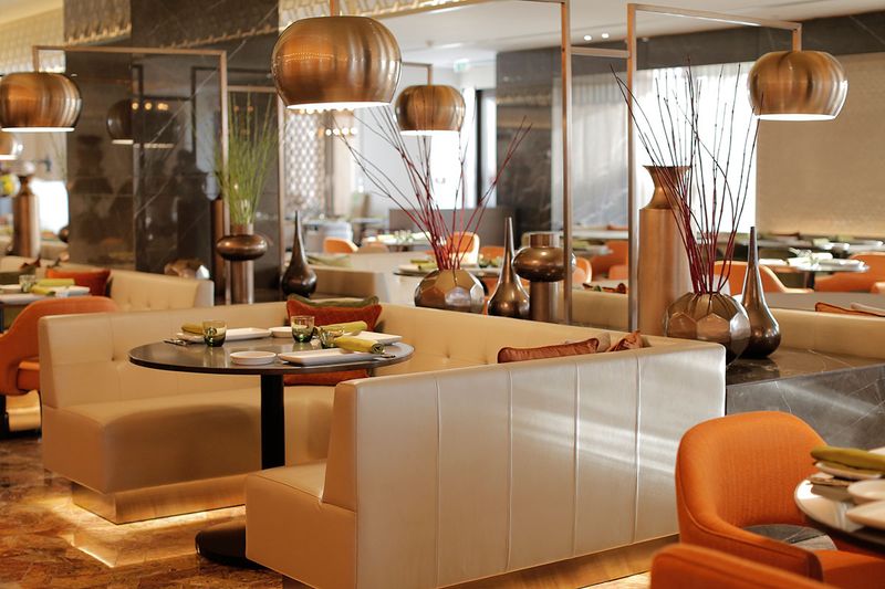 Kempinski Hotel, Mall of the Emirates : Olea