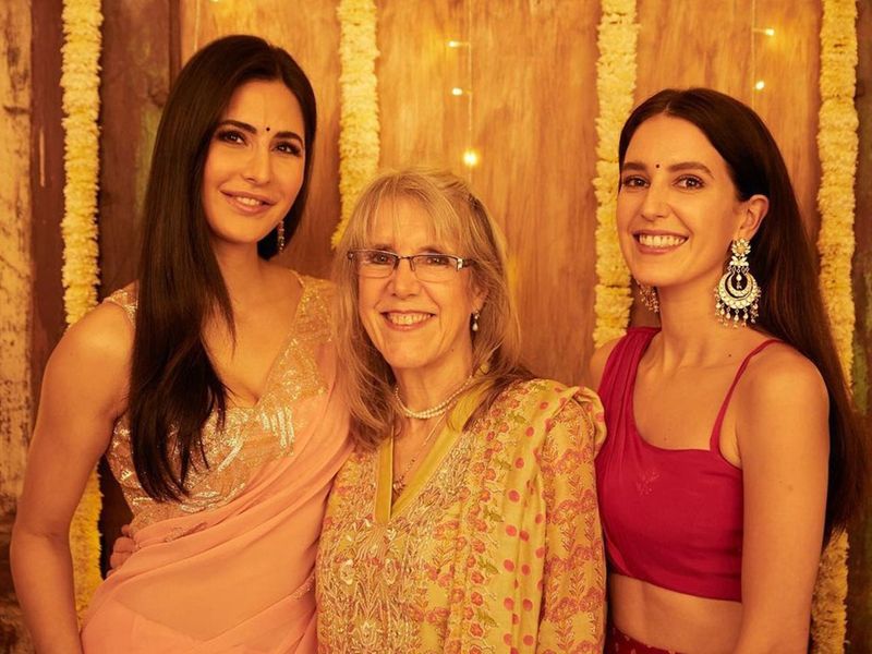 Katrina Kaif with her mother Suzanne Turquotte and Isabella Kaif