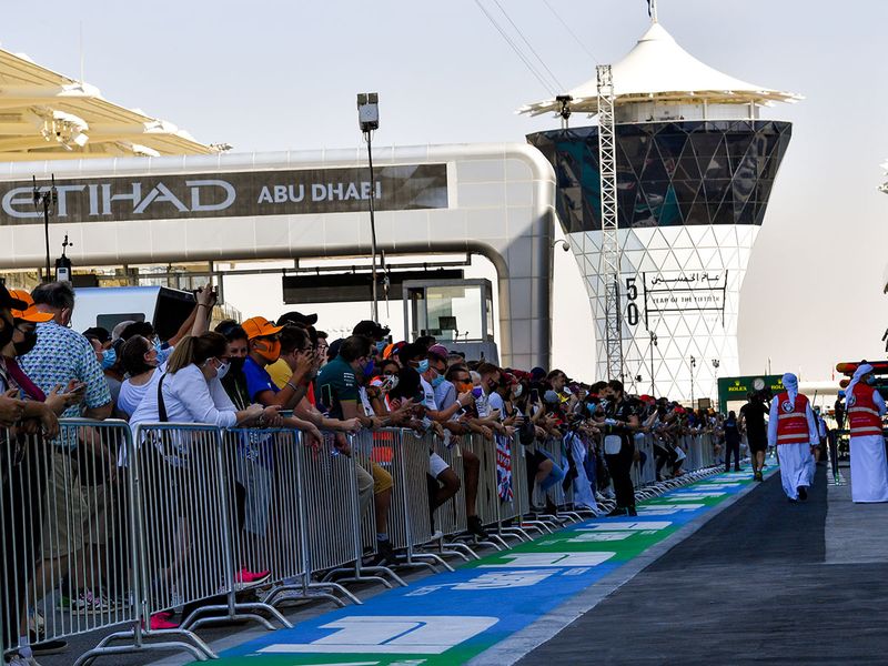 Fans and pit crews at the Abu Dhabi GP 