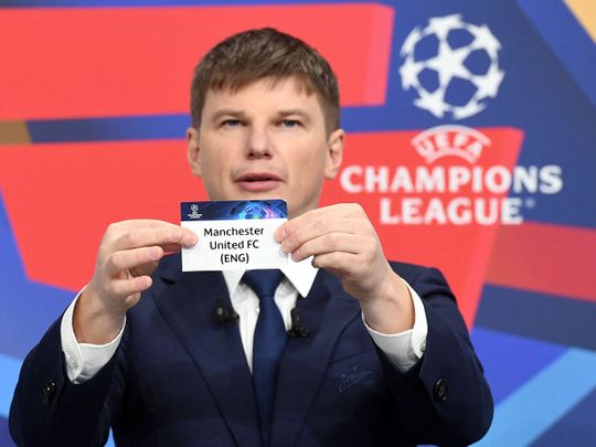 Andrey Arshavin draws Manchester United during the Champions League last-16 draw in Nyon