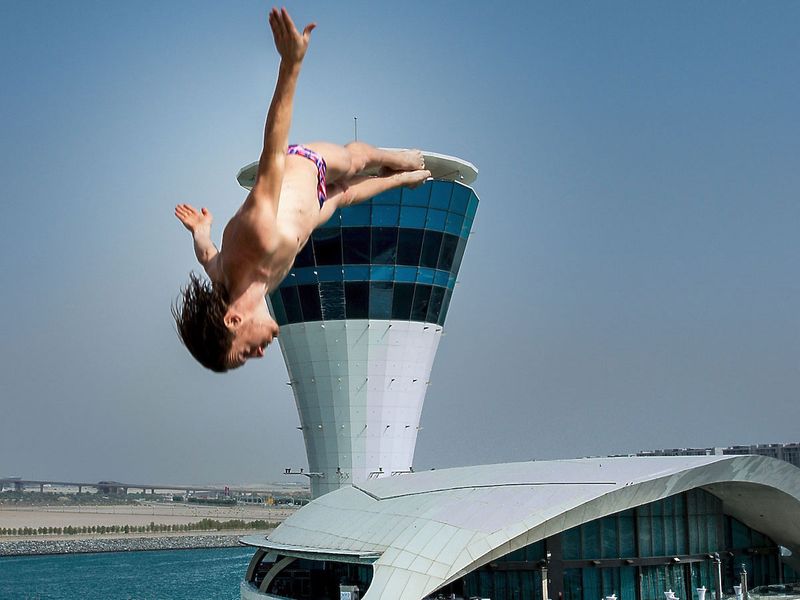 High diving at the Fina World Swimming Championships in Abu Dhabi