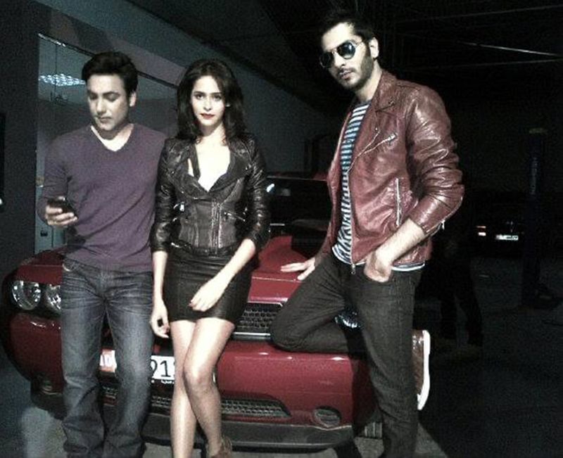 Naren Kumar, Madhu Sneha and Nitinn Mirani in 'Switchh'