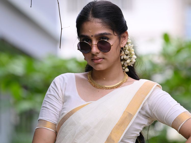 Super Saranya Movie (Jan 2022) - Trailer, Star Cast, Release Date |  Paytm.com