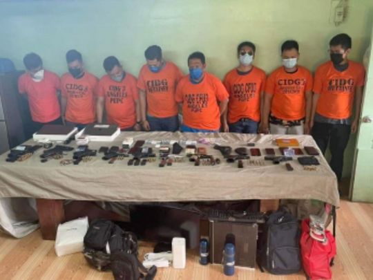 8 Filipino cops arrested for robbery