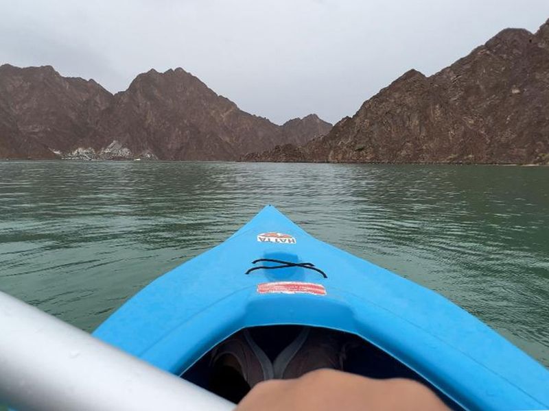 Fun weekend getaway in Dubai? Go kayaking in the Hatta lake or try the Zipline.