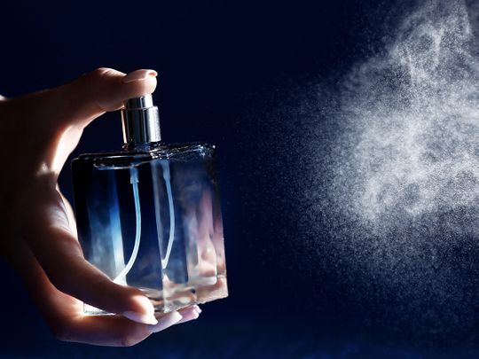 Perfume fragrance spray 