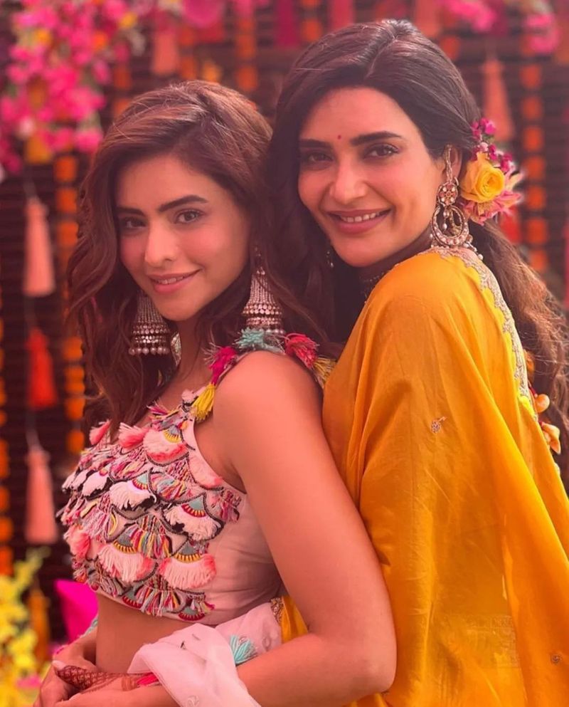 Amna Shariff and Karishma Tanna