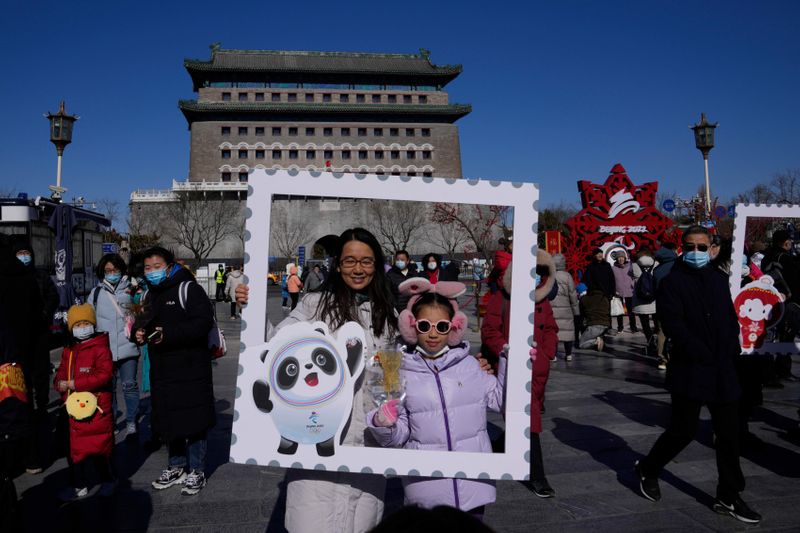 Copy of Beijing_Olympics_Mascot_Craze_Photo_Gallery_24243.jpg-4a9c4-1644494374157