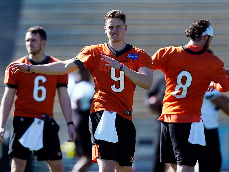 Cincinnati Bengals: C.J. Uzomah has a very unique pre-game ritual