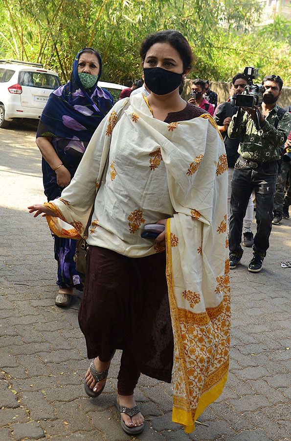 Bollywood actress Shravani Mukherjee arrives to pay her respect at the residence of late Bollywood singer-composer Bappi Lahiri in Mumbai on February 16, 2022. 