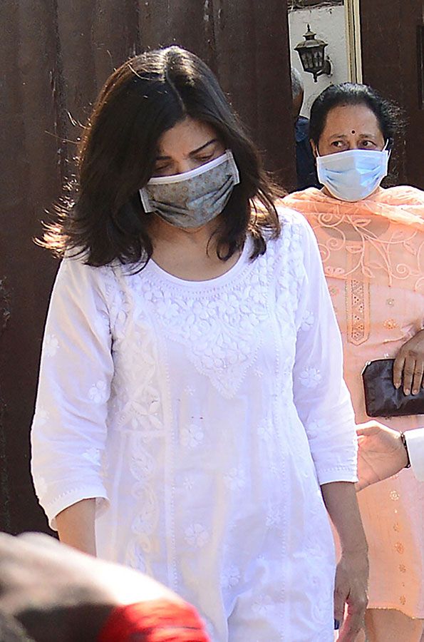 Bollywood singer Alka Yagnik arrives to pay her respect at the residence of late Bollywood singer-composer Bappi Lahiri in Mumbai on February 16, 2022.
