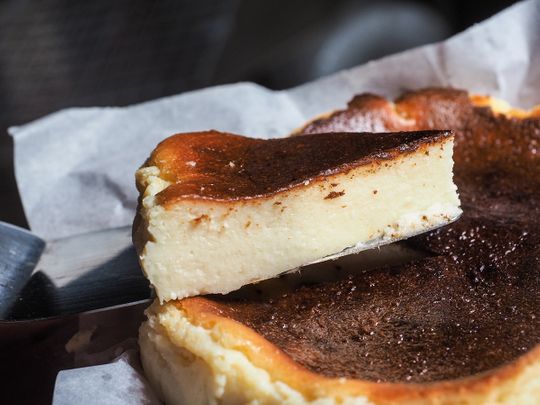 burnt-basque-or-san-sebastian-cheesecake