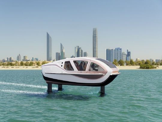 X Pearl - SeaBubbles Exclusive UAE edition Iconic Hydrogen Flying Boat (002)