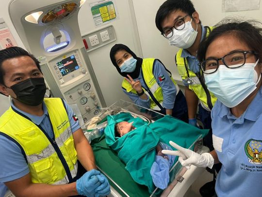 national-ambulance-medics-deliver-baby-in-ambulance-1647334416726