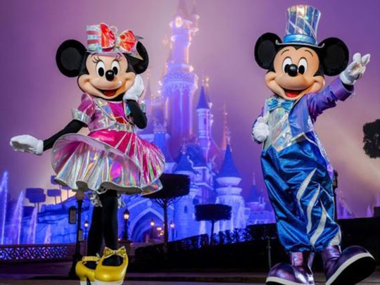 Disneyland Paris 30 - Minnie and Mickey LR 1-1647412351366