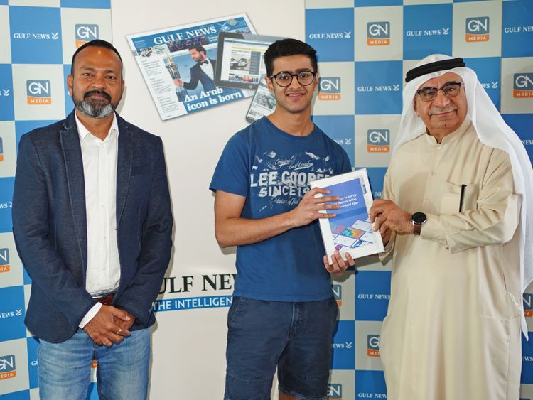 Gulf News winners with Gulf News CEO and Editor-in-Chief, Abdul Hamid Ahmad