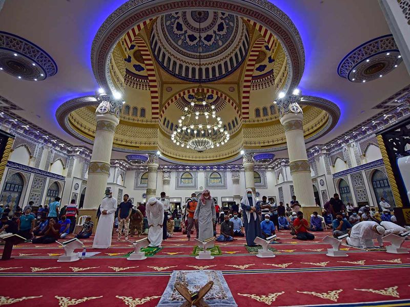 People praying at the Al Farooq Omar Bin Al Khattab Mosque before ending fasting on the first day of Ramadan in Dubai on April 2nd, 2022.