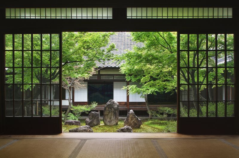 Japanese Zen interior design style house room 