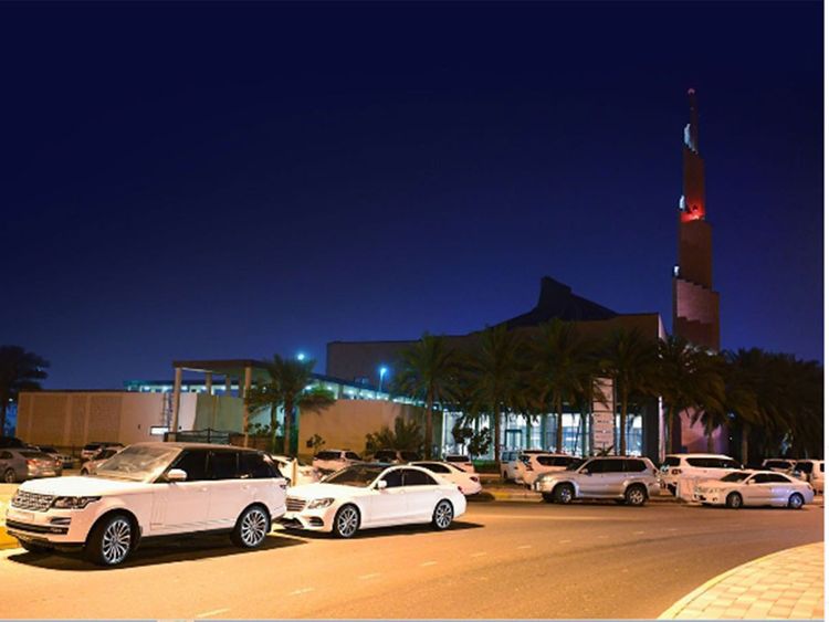 Do not block other vehicles, roads when you park near mosques, warn Abu Dhabi Police | Uae – Gulf News
