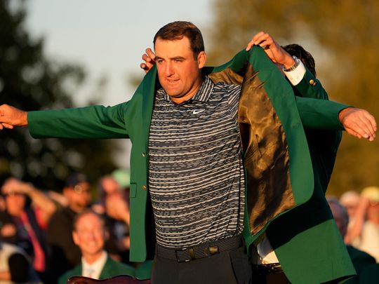 Look: Scottie Scheffler wins first major as Rory McIlroy finishes ...