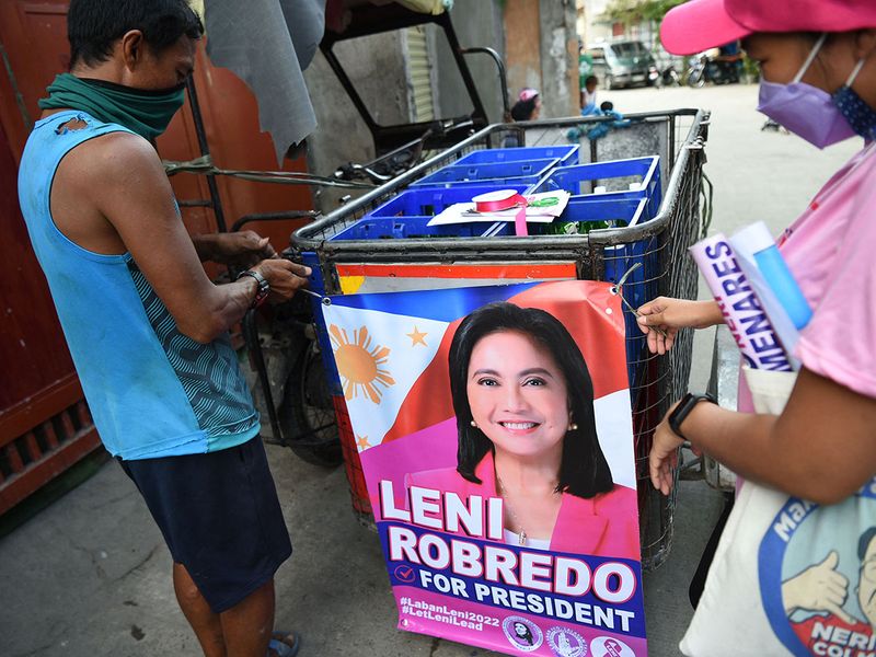 PHILIPPINES-POLITICS-VOTE-ROBREDO