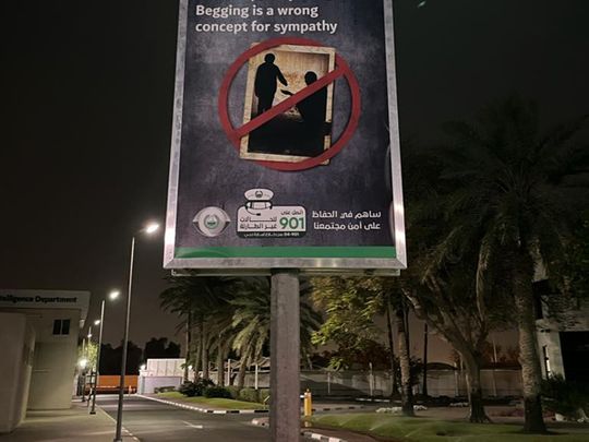 Dubai_Police_warns_Against_Begging_Scams_(5)-1650792315914