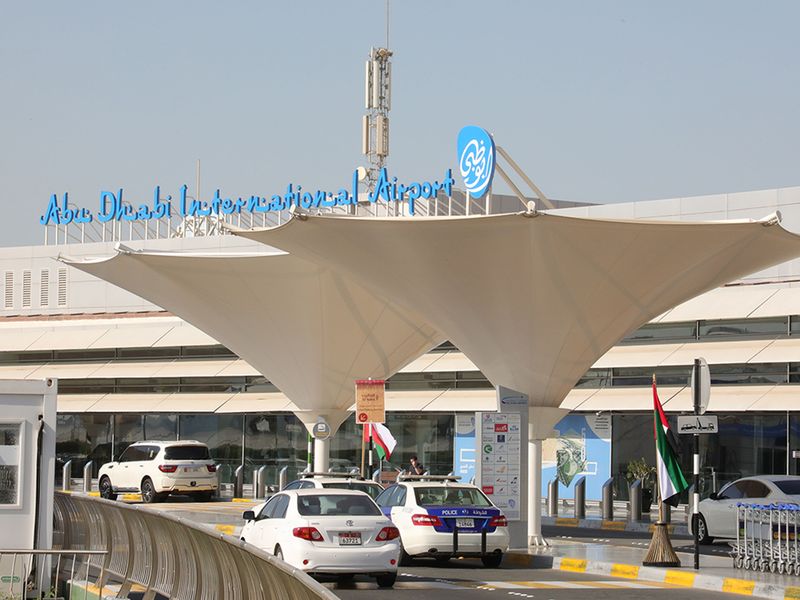 STOCK ABU DHABI AIRPORT