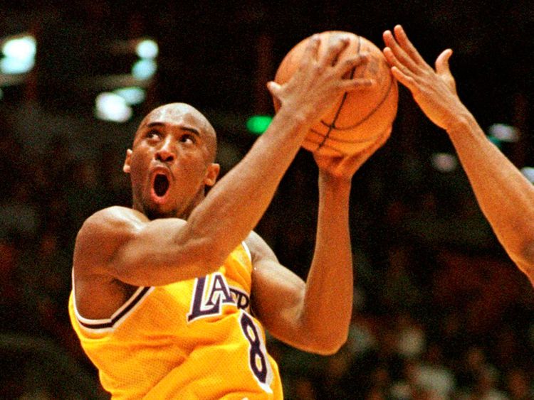 Lakers News: First Great Lakers Center Will Have Jersey Posthumously  Retired - All Lakers