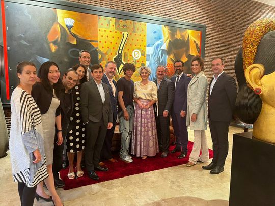Shah Rukh Khan with diplomats and others at his home in Mumbai