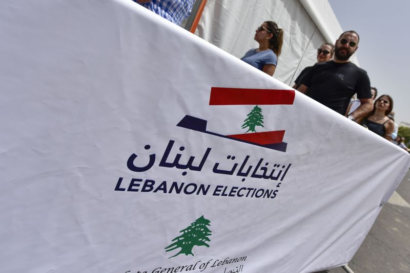 NAT 220508 LEBANON VOTING ARAMZAN 32-1652005404346