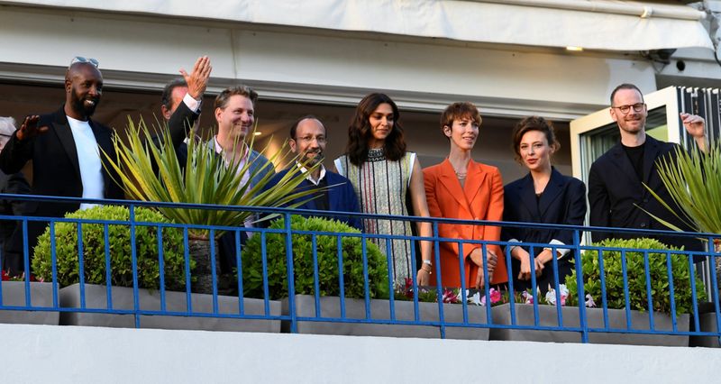 Copy of 2022-05-16T183541Z_1884805719_RC2I8U9CR6SD_RTRMADP_3_FILMFESTIVAL-CANNES-JURY-ARRIVALS-1652777993501