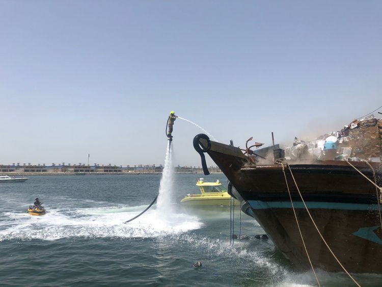 Dubai to give firefighters jetpacks