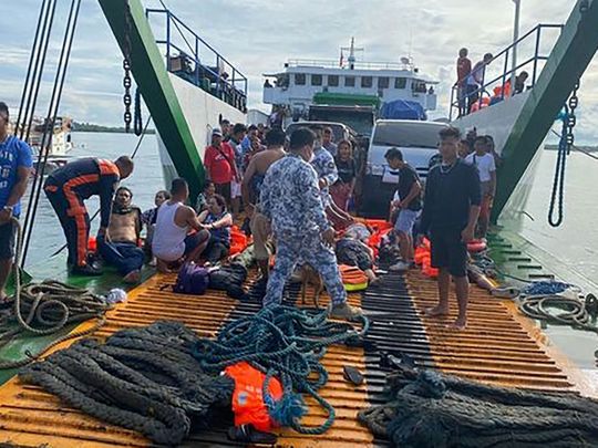 Philippines ferry fire kills 7