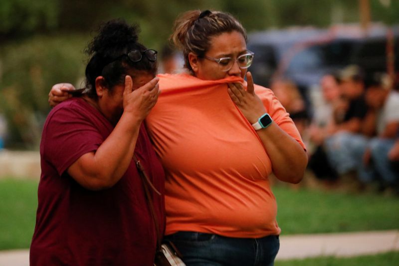 Photos: Aftermath of the Texas school massacre | News-photos – Gulf News