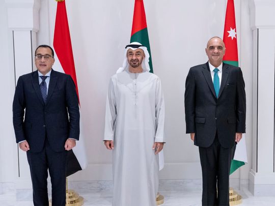 President His HIghness Sheikh Mohamed bin Zayed Al Nahyan with Mostafa Madbouly, Prime Minister of Egypt (left) and Bishr Al-Khasawneh, Prime Minister of Jordan (right), prior to a meeting at Al Shati palace.