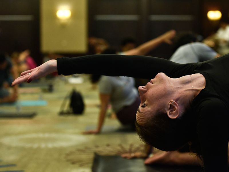 gulf news yoga event in dubai 2022