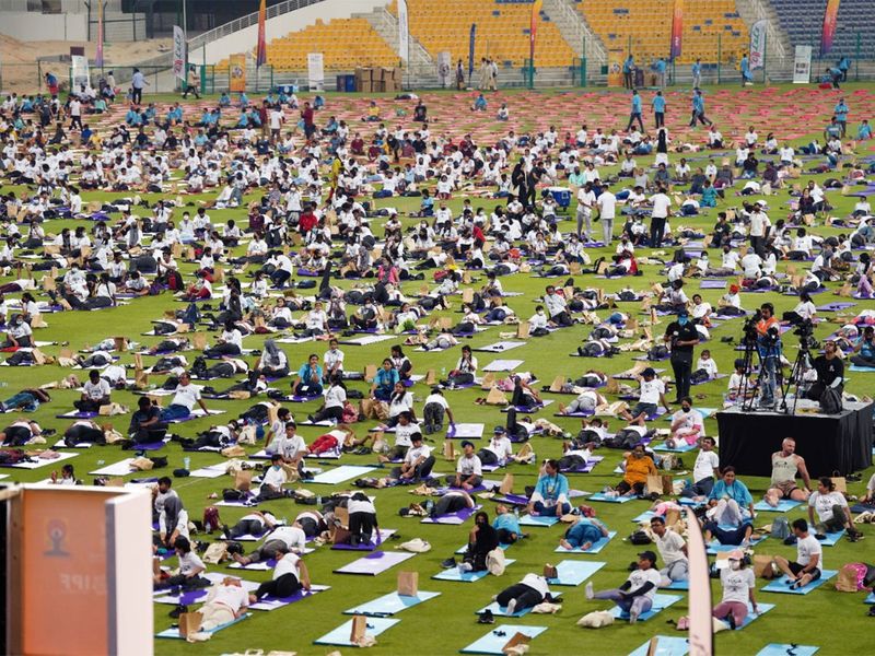 Thousands participate in largest-ever yoga event in Abu Dhabi International Yoga Day